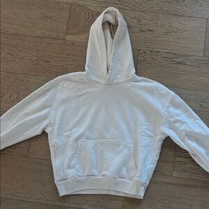 Hollister Cream Boxy Fit Hoodie. Size XS. No stains or marks.